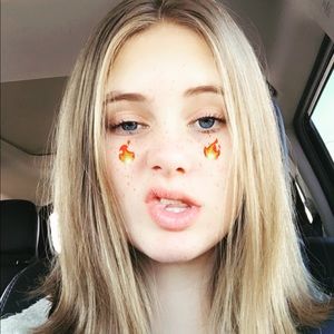 Meet your Posher, Ally